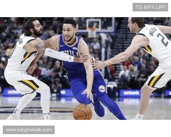 1995年NBA季后赛火箭与马刺的激烈对决回顾与分析